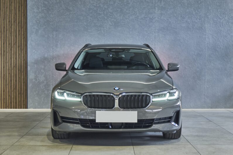 
								BMW 530d mHEV xDrive A/T, 2020, DPH full									