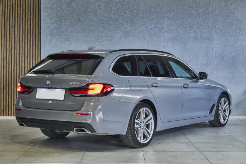 
								BMW 530d mHEV xDrive A/T, 2020, DPH full									