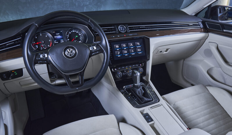 
								Volkswagen Passat 2.0TDI 140kW, automat, 4×4, 2018 full									