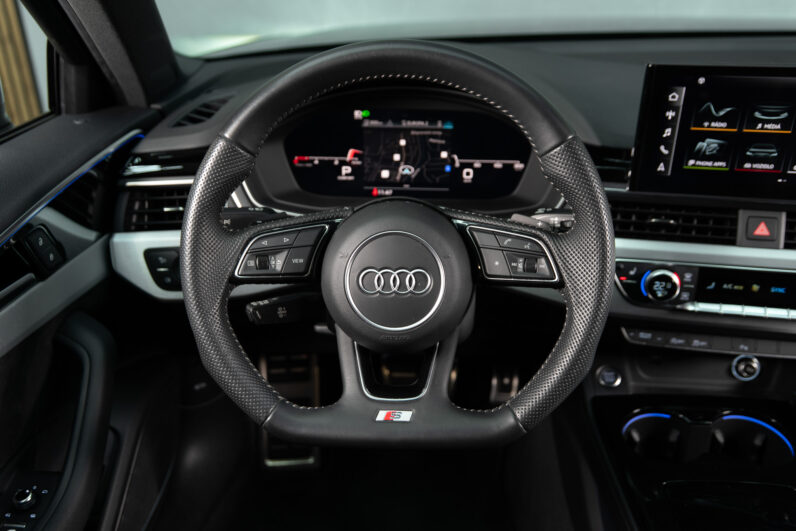 
								Audi A4 2.0TDI 140kW, automat, 2020 DPH full									