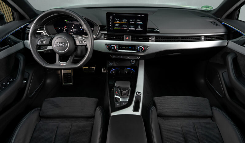 
								Audi A4 2.0TDI 140kW, automat, 2020 DPH full									