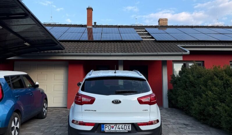 
								Kia Sportage 2.0 CRDi AWD iba 50 000km full									