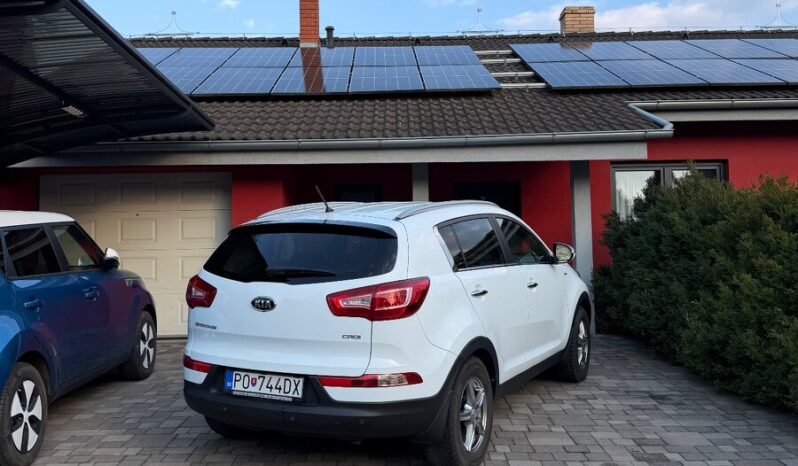 
								Kia Sportage 2.0 CRDi AWD iba 50 000km full									