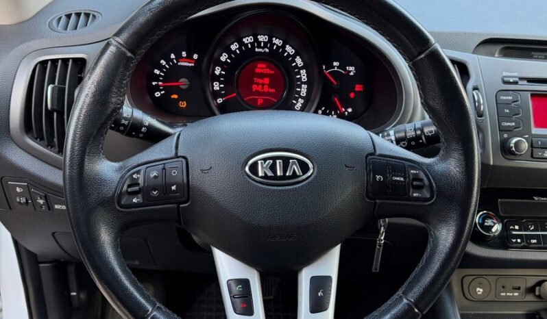 
								Kia Sportage 2.0 CRDi AWD iba 50 000km full									