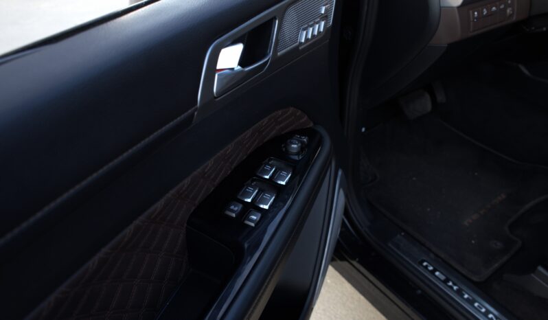 
								SsangYong Rexton 4×4 PREMIUM+ full									