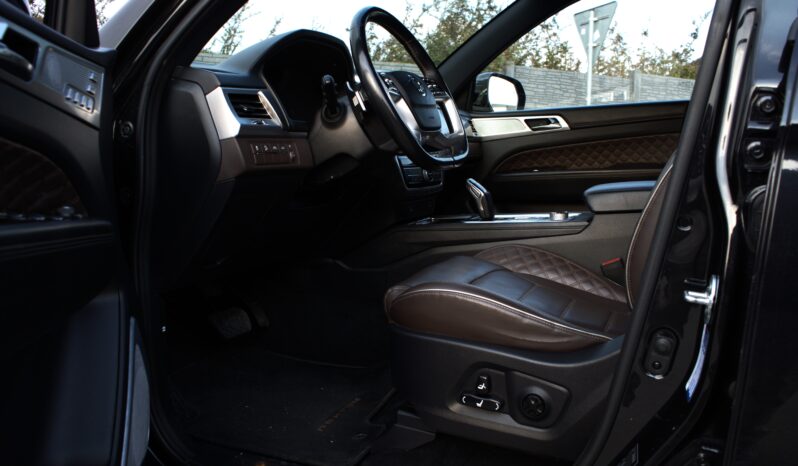 
								SsangYong Rexton 4×4 PREMIUM+ full									