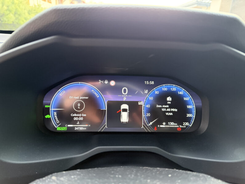 
								Toyota RAV4 2.5 e-CVT Hybrid 131kW full									