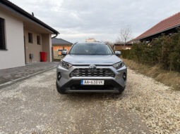 Toyota RAV4 2.5 e-CVT Hybrid 131kW