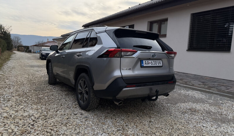 
								Toyota RAV4 2.5 e-CVT Hybrid 131kW full									