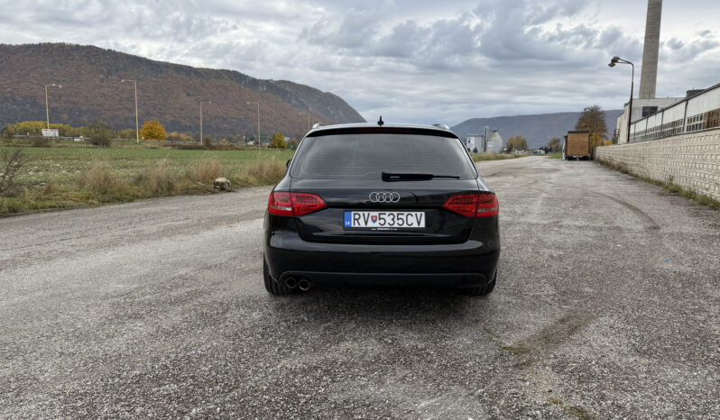 
								Audi A4 Avant 3.0 TDI V6 Quattro 3x-S line  full									