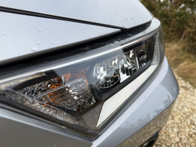 
								Toyota RAV4 2.5 e-CVT Hybrid 131kW full									