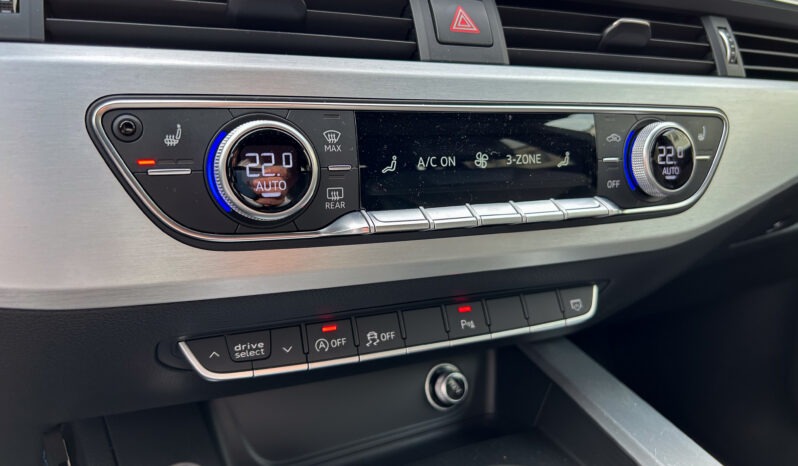 
								Audi A5 3.0TDI SportBack Quattro S-line full									