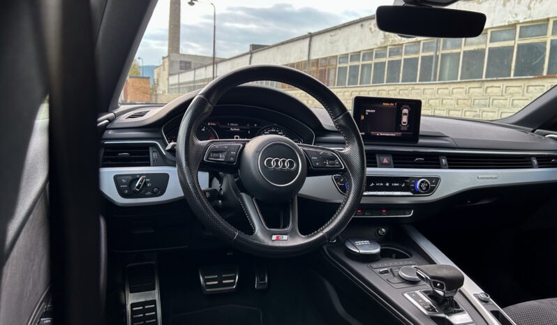 
								Audi A5 3.0TDI SportBack Quattro S-line full									