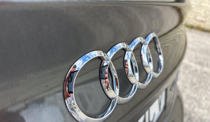 
								Audi A5 3.0TDI SportBack Quattro S-line full									