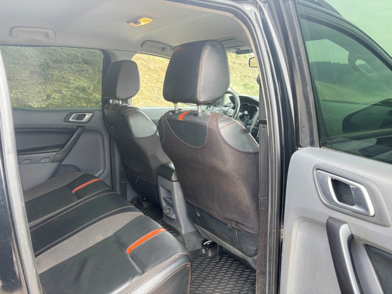 
								Ford Ranger Wildtrak 3.2 TDCi 147 kW full									
