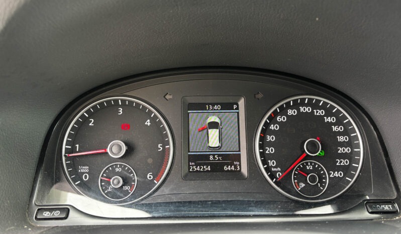 
								Volkswagen Touran 2.0 TDI DSG WEBASTO full									