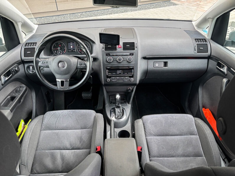 
								Volkswagen Touran 2.0 TDI DSG WEBASTO full									
