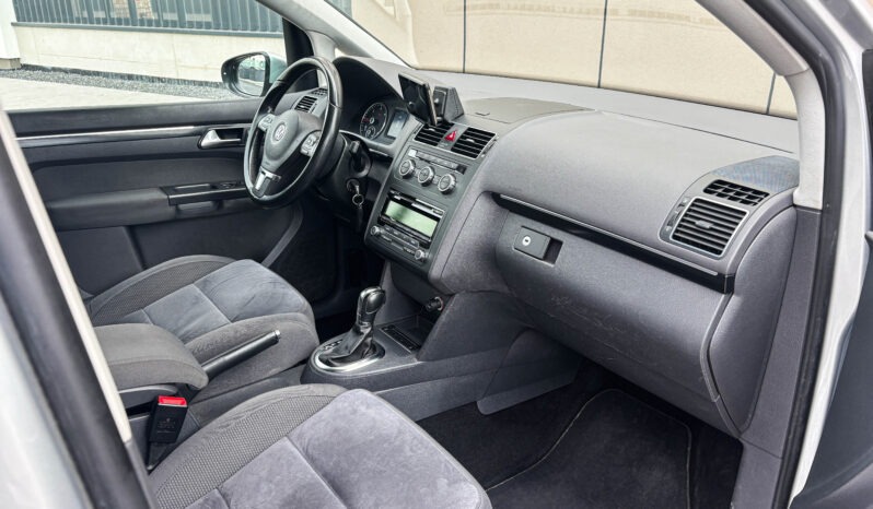 
								Volkswagen Touran 2.0 TDI DSG WEBASTO full									