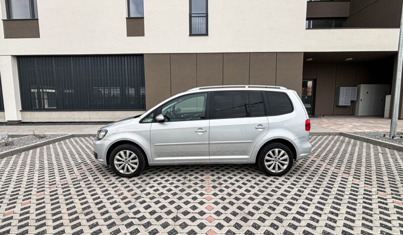 
								Volkswagen Touran 2.0 TDI DSG WEBASTO full									