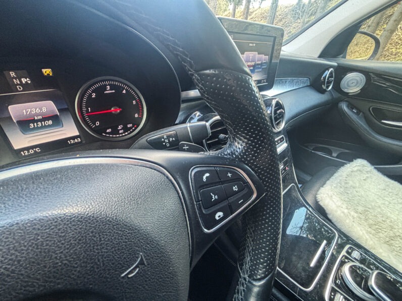 
								Mercedes-Benz GLC 220d 4MATIC, 125 kW, 2016, automat full									