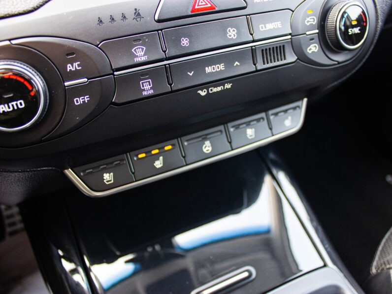 
								Kia Sorento 2.2 CRDi 4×4 | 147 kW full									