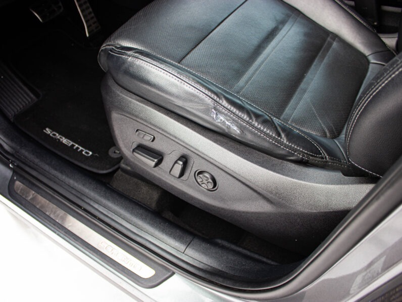 
								Kia Sorento 2.2 CRDi 4×4 | 147 kW full									