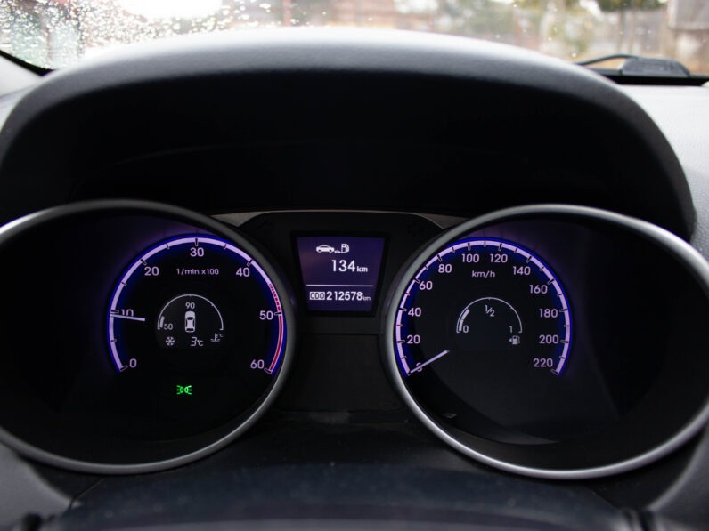 
								Hyundai IX35 2.0 CRDi BGT Comfort 4×4 full									