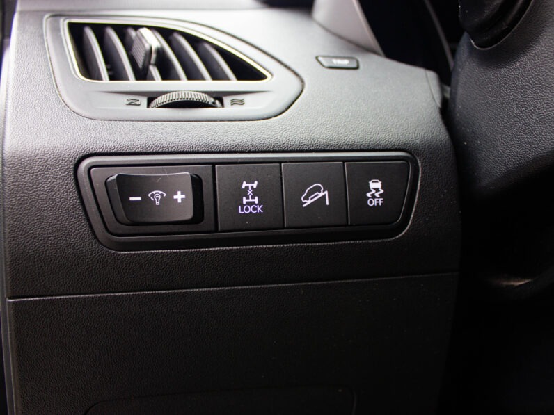 
								Hyundai IX35 2.0 CRDi BGT Comfort 4×4 full									