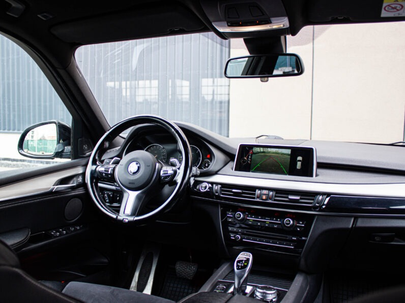 
								BMW X5 F15 30d xDrive full									