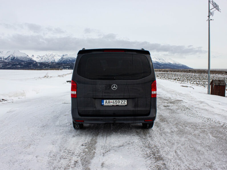 
								Mercedes‑Benz V‑Class 220 d full									