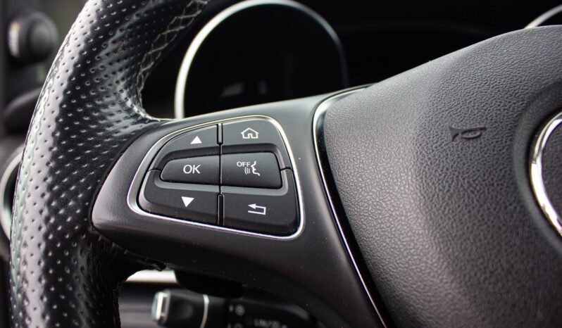 
								Mercedes‑Benz V‑Class 220 d full									