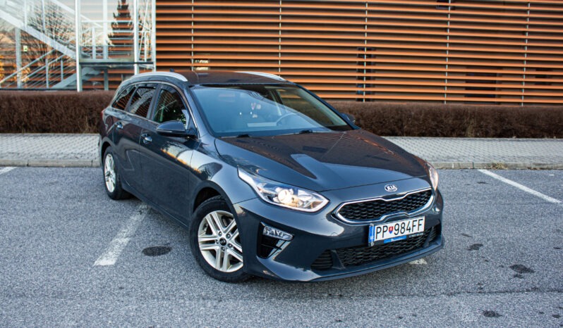 
								KIA CEED 1.5 T-GDi 118 kW GOLD | ZÁRUKA | full									