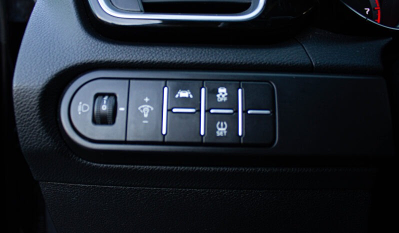 
								KIA CEED 1.5 T-GDi 118 kW GOLD | ZÁRUKA | full									