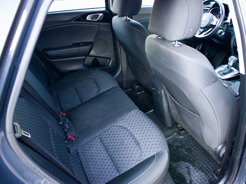 
								KIA CEED 1.5 T-GDi 118 kW GOLD | ZÁRUKA | full									