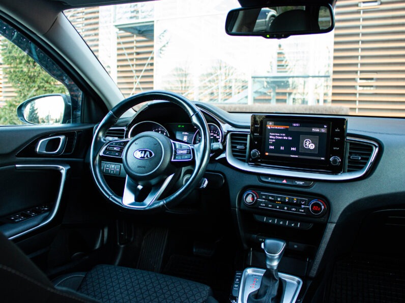 
								KIA CEED 1.5 T-GDi 118 kW GOLD | ZÁRUKA | full									