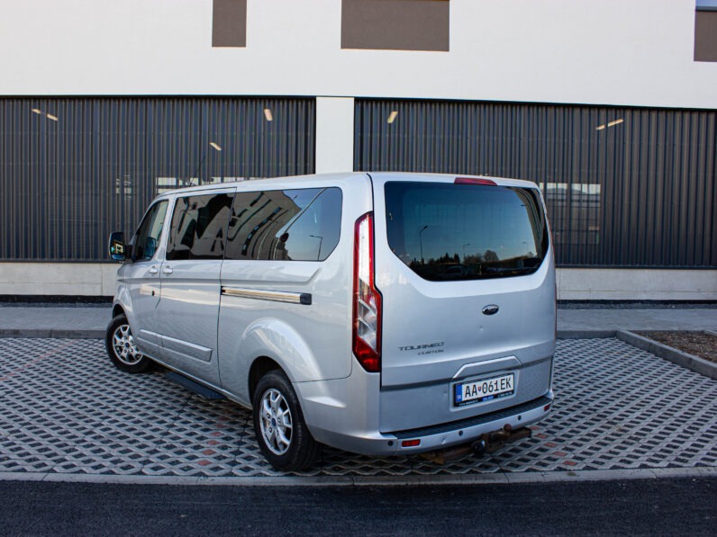 
								Ford Tourneo Custom 2.2 TDCi 125k Trend L1H1 T300 full									