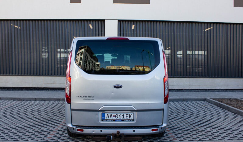 
								Ford Tourneo Custom 2.2 TDCi 125k Trend L1H1 T300 full									
