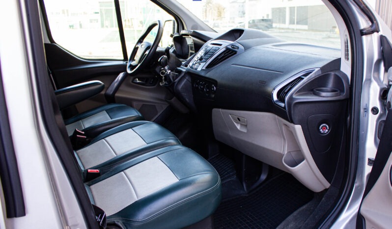 
								Ford Tourneo Custom 2.2 TDCi 125k Trend L1H1 T300 full									