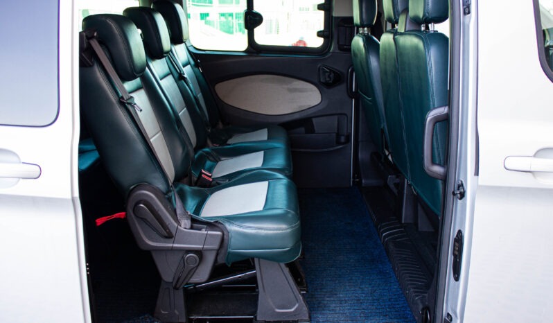 
								Ford Tourneo Custom 2.2 TDCi 125k Trend L1H1 T300 full									