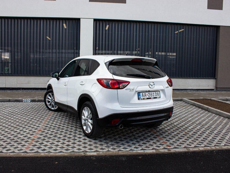 
								Mazda CX-5 2.2 Skyactiv-D AWD automat full									