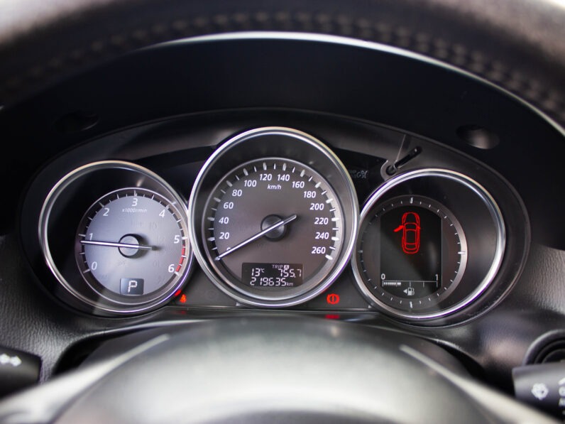 
								Mazda CX-5 2.2 Skyactiv-D AWD automat full									