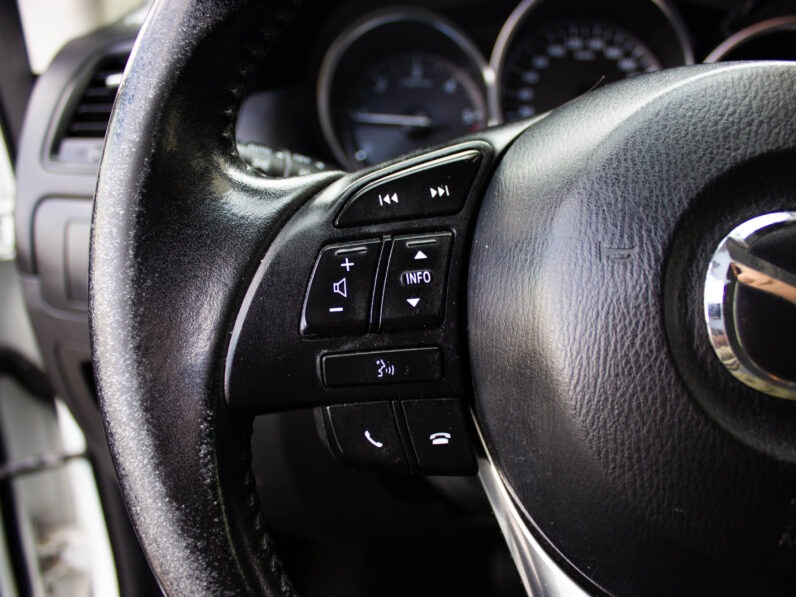 
								Mazda CX-5 2.2 Skyactiv-D AWD automat full									