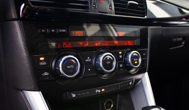 
								Mazda CX-5 2.2 Skyactiv-D AWD automat full									