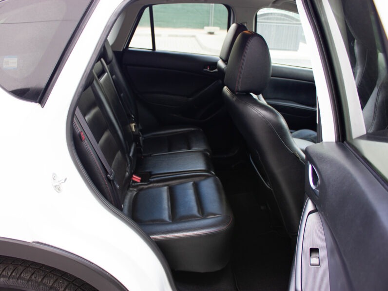 
								Mazda CX-5 2.2 Skyactiv-D AWD automat full									