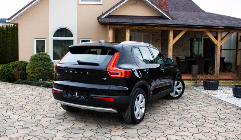 
								Volvo XC40 1.5 T3 Automat full									