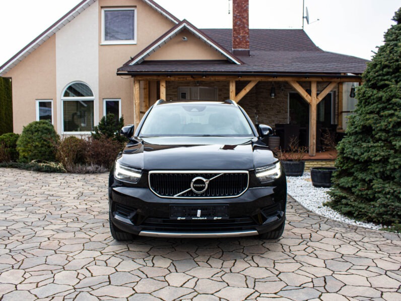 
								Volvo XC40 1.5 T3 Automat full									
