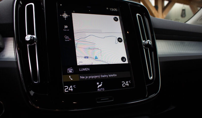 
								Volvo XC40 1.5 T3 Automat full									