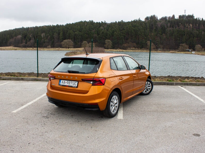 
								Škoda Fabia 1.0 TSI, VIRTUAL COCKPIT, LED, TEMPOMAT, 2025 full									