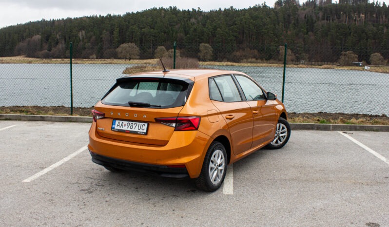 
								Škoda Fabia 1.0 TSI, VIRTUAL COCKPIT, LED, TEMPOMAT, 2025 full									