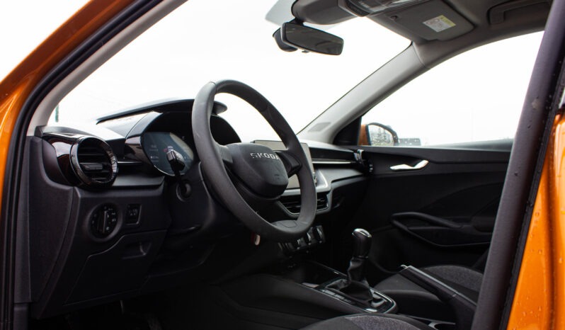 
								Škoda Fabia 1.0 TSI, VIRTUAL COCKPIT, LED, TEMPOMAT, 2025 full									